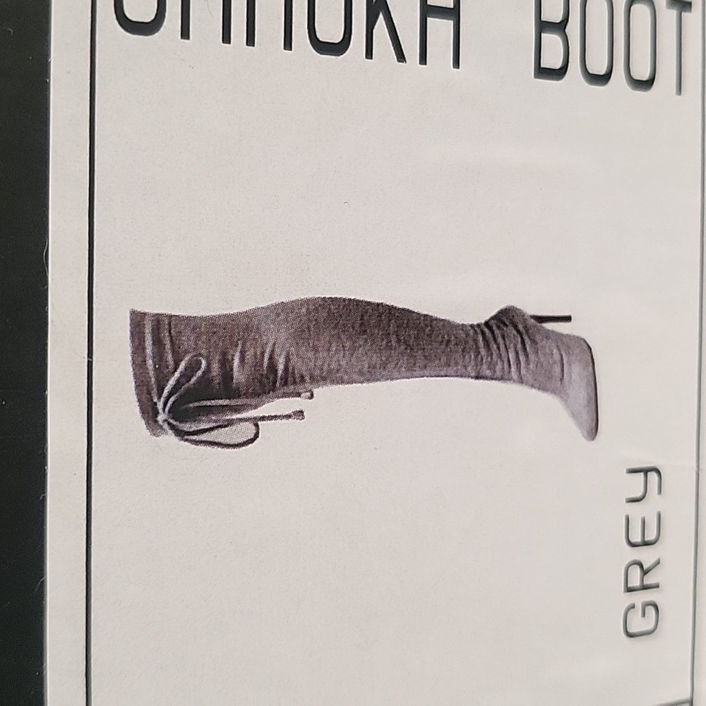 Brand new Cape Robbn boots